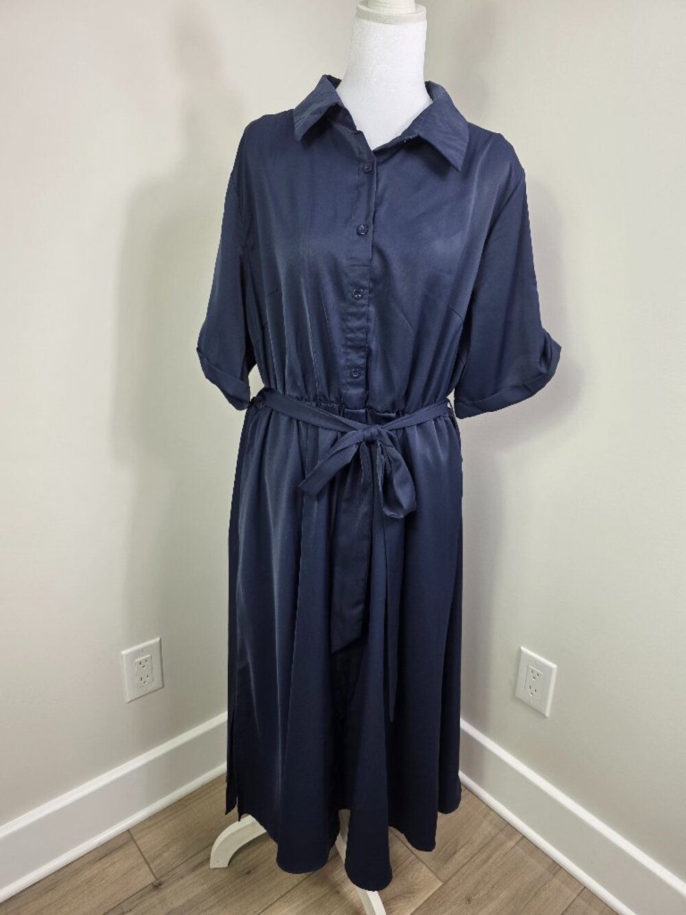 Bloomchic Dress Size 14/16 Navy Blue Fabric Belt Elasticized Waist Midi Pockets